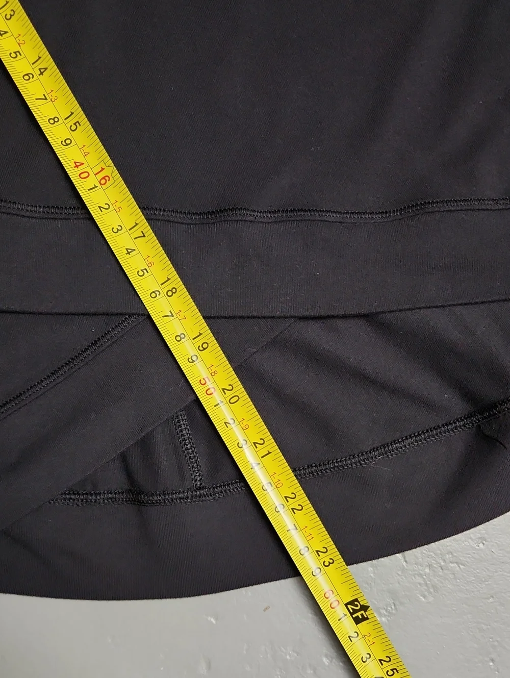 ❤️LuLuLemon Close To Crossing LS Black RULU Running Top Crop Wrap Hem Women XS